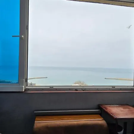 Apartment Pe Malul Marii